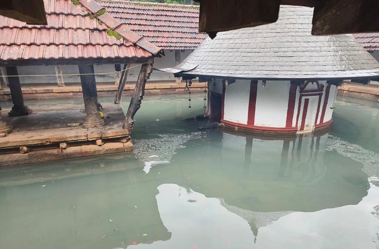 Neerputhoor Temple