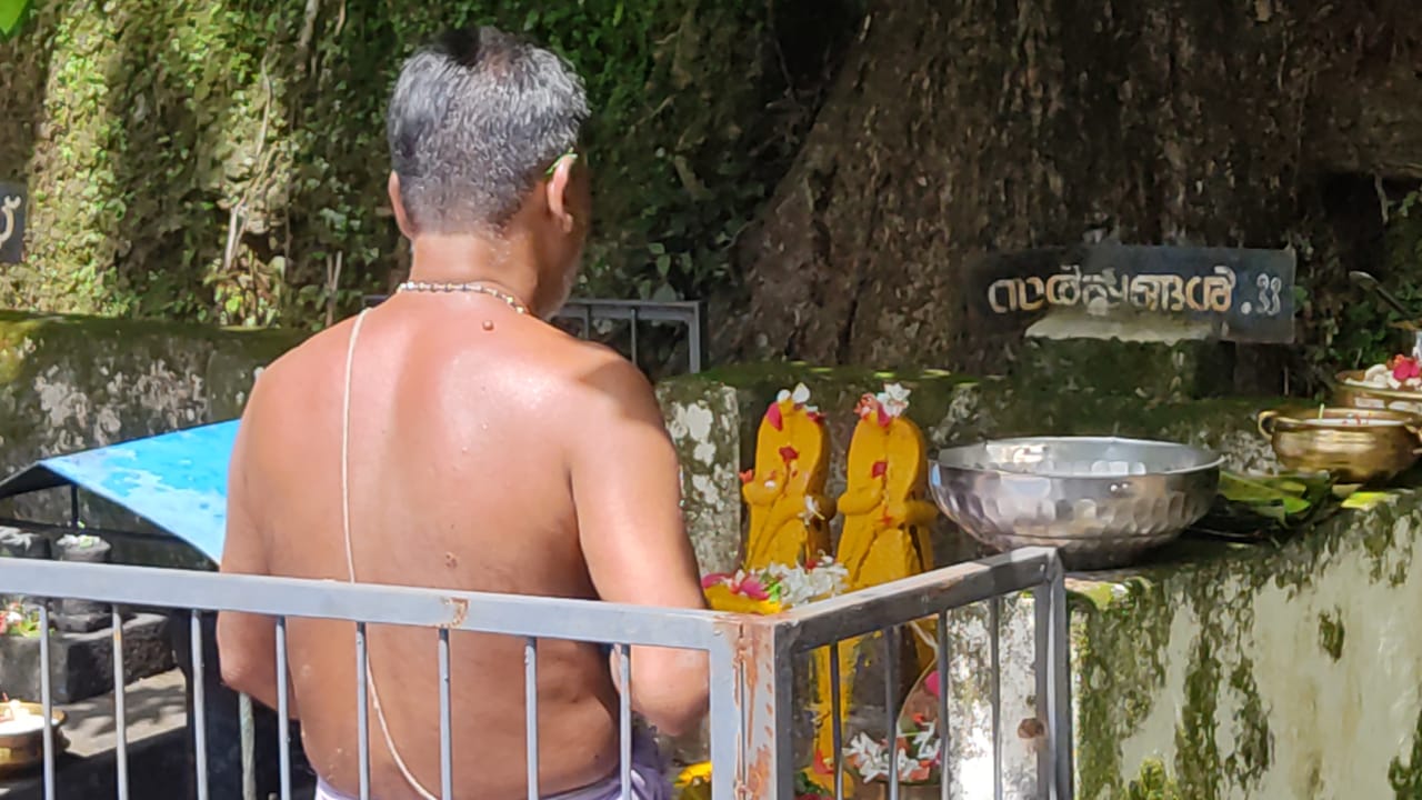 Sree Ayyappa Temple Thachampara Photos