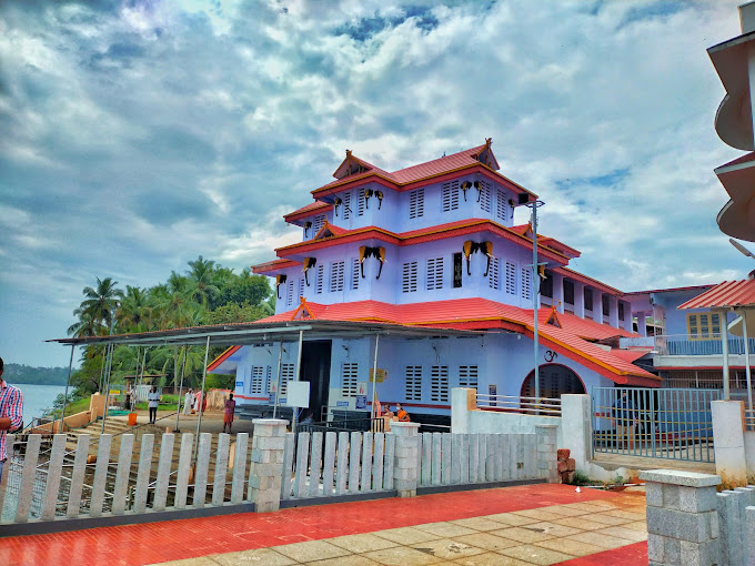 Parassinikadavu Muthappan Temple