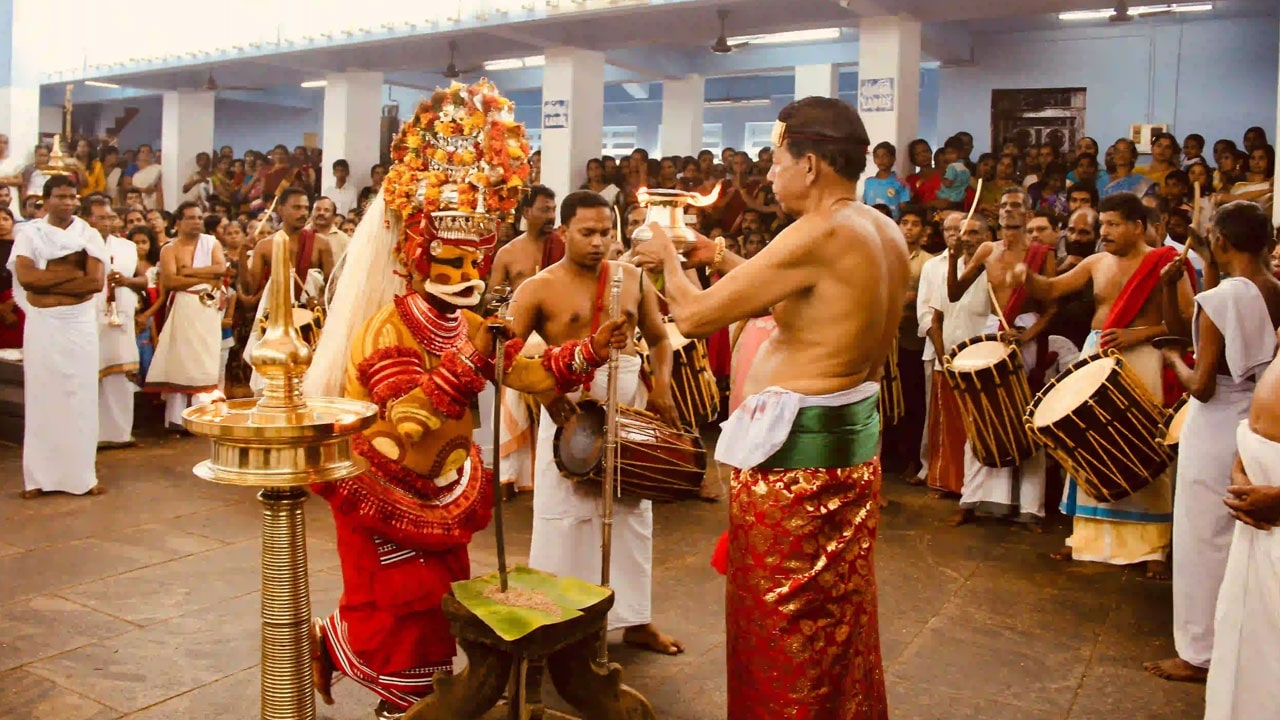 Parassinikadavu Muthappan Temple